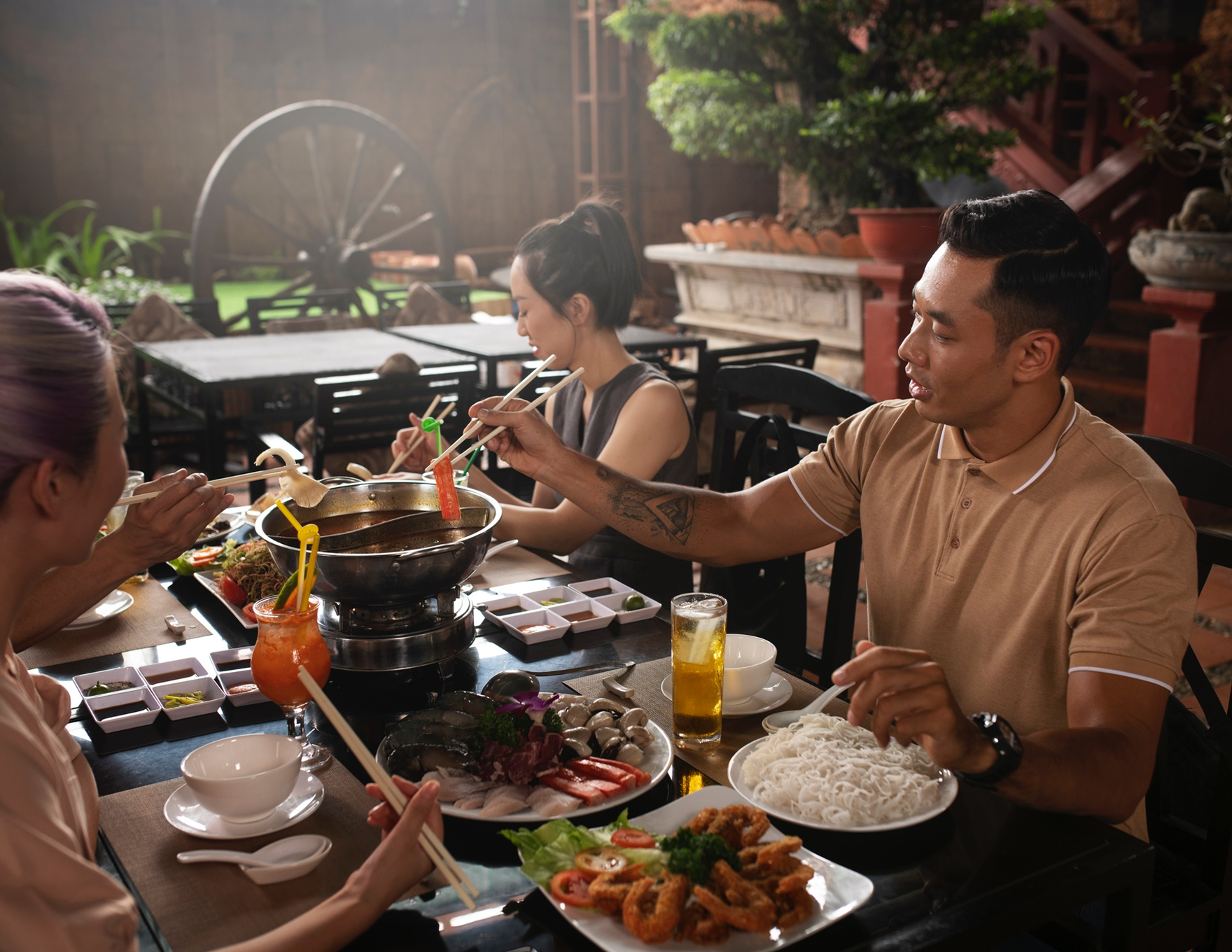 Catering (Food & Beverage)