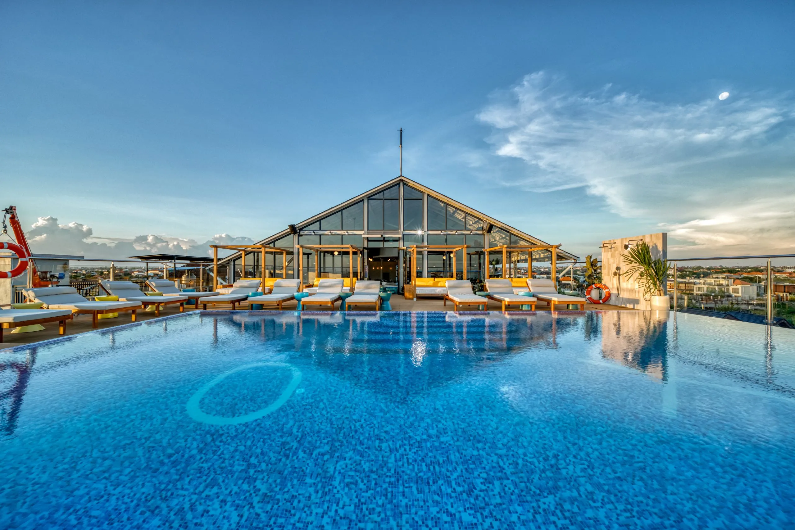 Rooftop pool